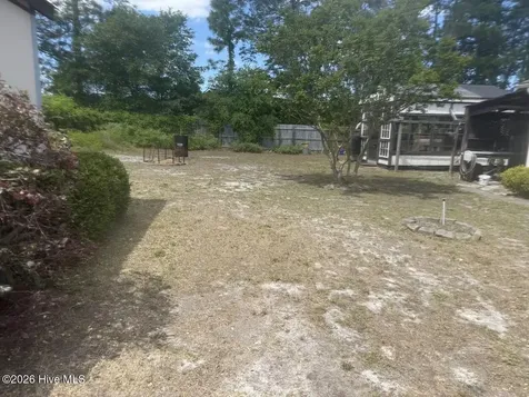 456 Sand Ridge Road Hubert NC 28539