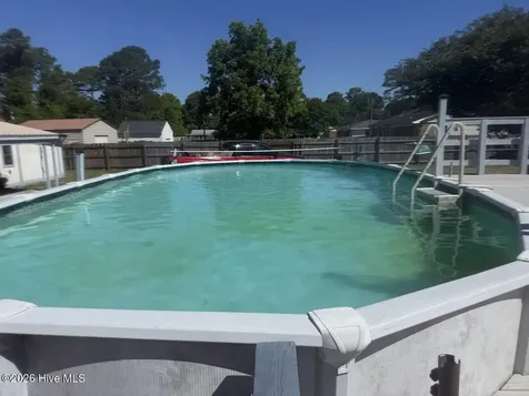 456 Sand Ridge Road Hubert NC 28539