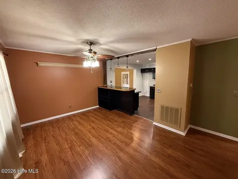 456 Sand Ridge Road Hubert NC 28539