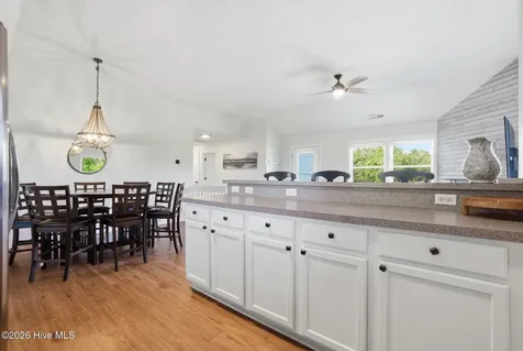 4225 Johnston Lane Kitty Hawk NC 27949