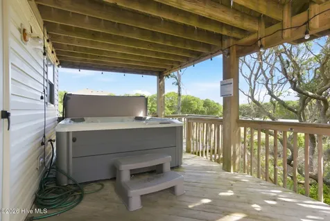 4225 Johnston Lane Kitty Hawk NC 27949