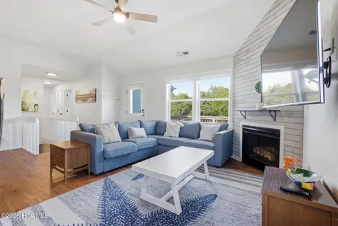 4225 Johnston Lane Kitty Hawk NC 27949