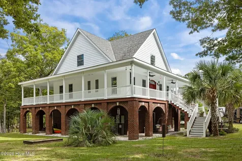 2525 Highway 58 Swansboro NC 28584