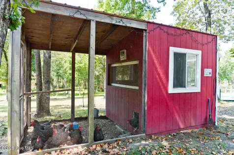 2525 Highway 58 Swansboro NC 28584