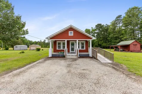 18791 Us Highway 421 Willard NC 28478