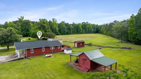18791 Us Highway 421 Willard NC 28478