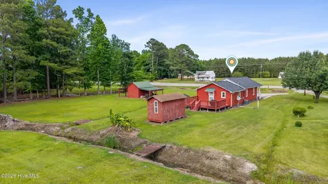 18791 Us Highway 421 Willard NC 28478