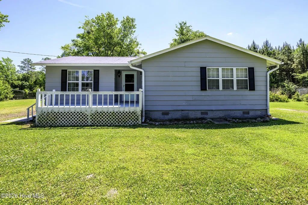 6835 Highway 17 New Bern NC 28562