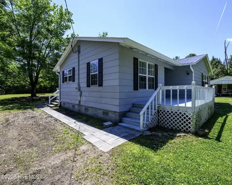 6835 Highway 17 New Bern NC 28562