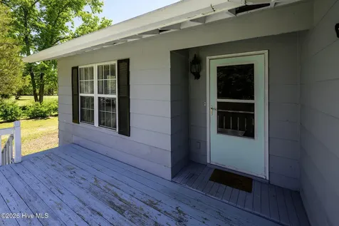6835 Highway 17 New Bern NC 28562