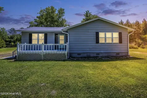 6835 Highway 17 New Bern NC 28562