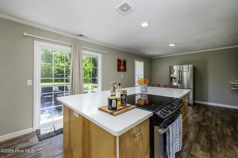 6835 Highway 17 New Bern NC 28562