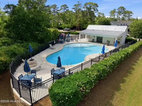 8395 Penny Royal Lane Wilmington NC 28412