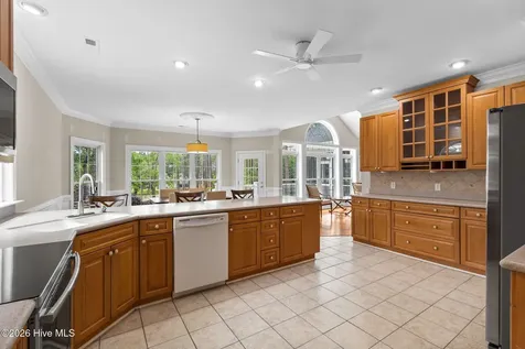 3682 W Medinah Avenue Southport NC 28461