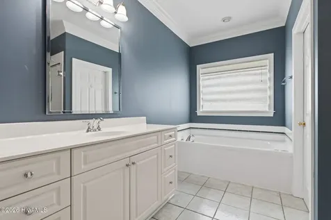 3682 W Medinah Avenue Southport NC 28461