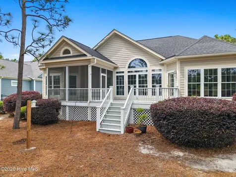 3682 W Medinah Avenue Southport NC 28461