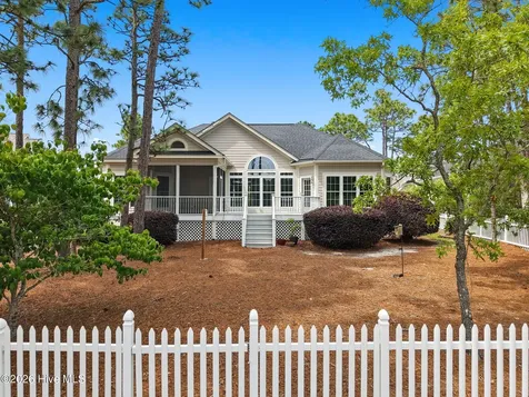 3682 W Medinah Avenue Southport NC 28461