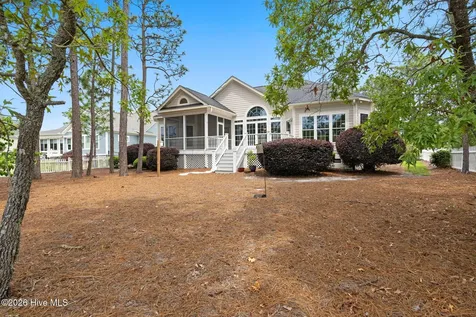 3682 W Medinah Avenue Southport NC 28461