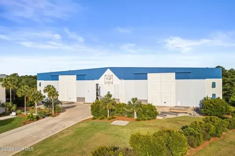 3682 W Medinah Avenue Southport NC 28461