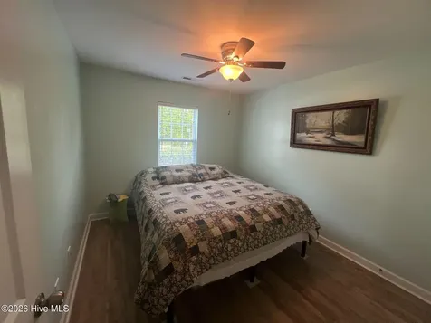 864 Old Folkstone Road Sneads Ferry NC 28460