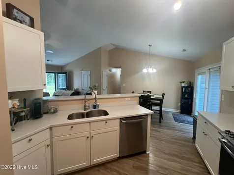 864 Old Folkstone Road Sneads Ferry NC 28460