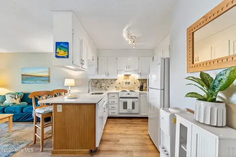 1008 Canal Drive Carolina Beach NC 28428
