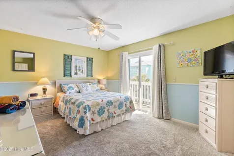 1008 Canal Drive Carolina Beach NC 28428