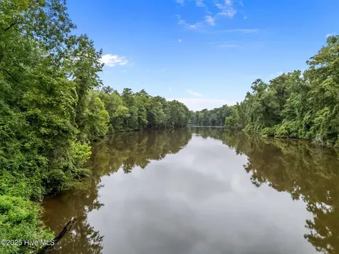 9140 Fallen Pear Lane NE Leland NC 28451