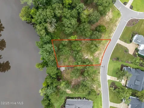 9140 Fallen Pear Lane NE Leland NC 28451