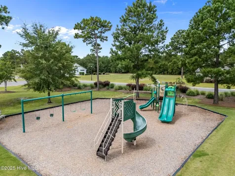 9140 Fallen Pear Lane NE Leland NC 28451