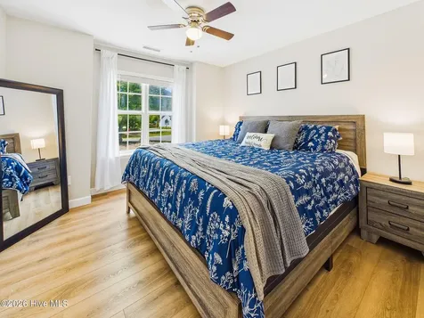 404 Kingsworth Lane SE Belville NC 28451