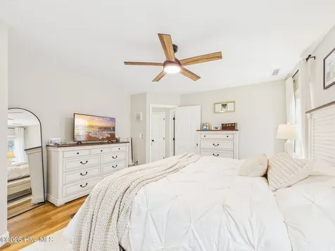 404 Kingsworth Lane SE Belville NC 28451