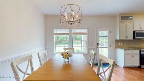 6055 Willow Glen Drive Wilmington NC 28412