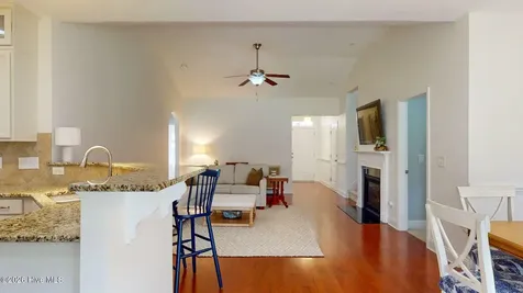 6055 Willow Glen Drive Wilmington NC 28412