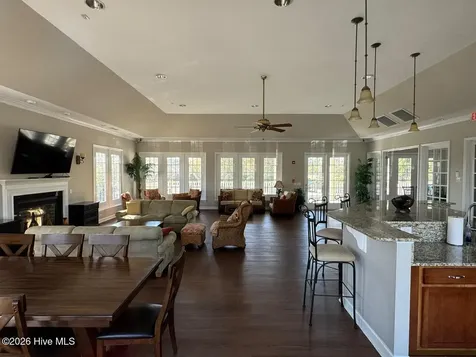 6055 Willow Glen Drive Wilmington NC 28412