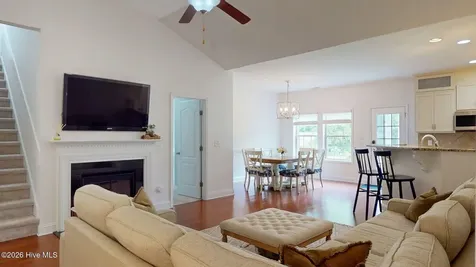 6055 Willow Glen Drive Wilmington NC 28412