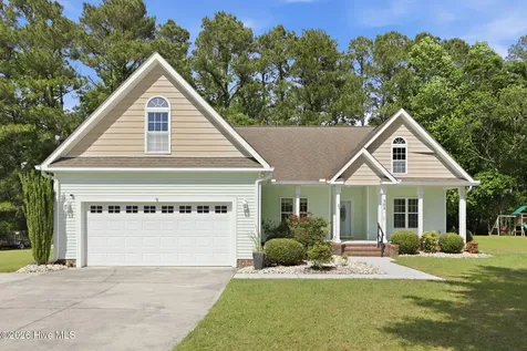 302 Coldwater Drive Swansboro NC 28584