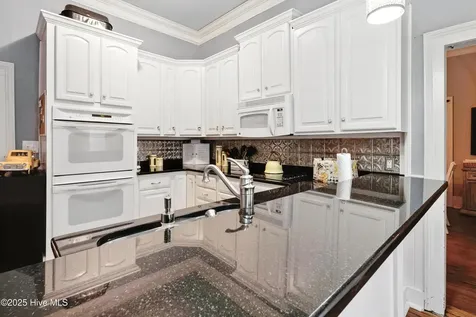 207 S Walker Street Burgaw NC 28425