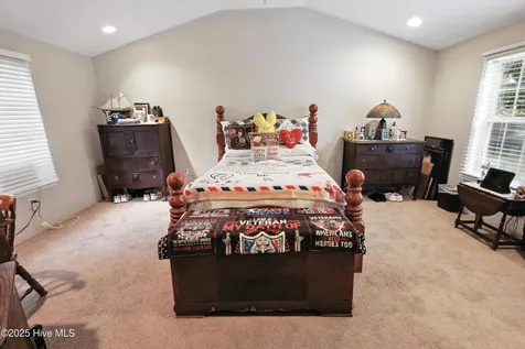 207 S Walker Street Burgaw NC 28425