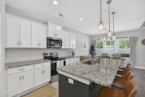 262 Weatherbee West Way Hampstead NC 28443
