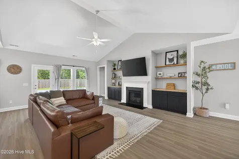 262 Weatherbee West Way Hampstead NC 28443