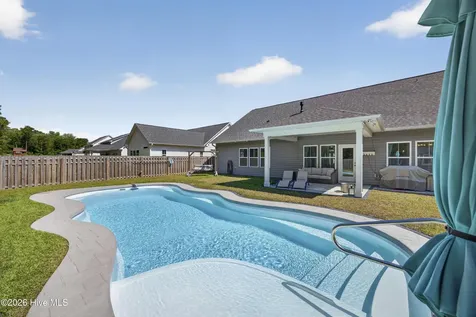 262 Weatherbee West Way Hampstead NC 28443