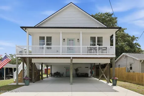 220 Pelican Drive Atlantic Beach NC 28512