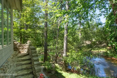 60 Woodenbridge Lane Pinehurst NC 28374