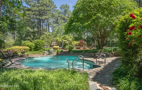 60 Woodenbridge Lane Pinehurst NC 28374