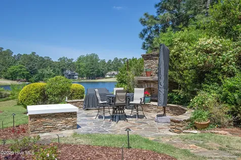 60 Woodenbridge Lane Pinehurst NC 28374