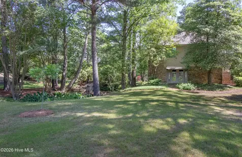 60 Woodenbridge Lane Pinehurst NC 28374