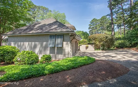 60 Woodenbridge Lane Pinehurst NC 28374