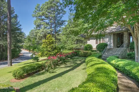 60 Woodenbridge Lane Pinehurst NC 28374