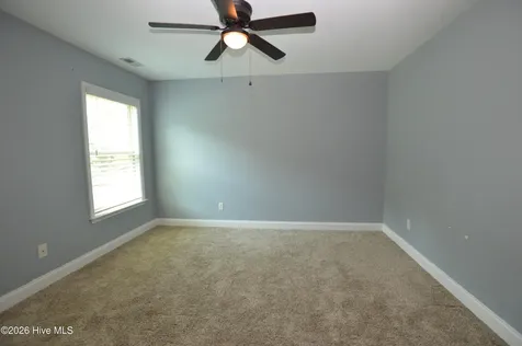 304 Vilas Way S Jacksonville NC 28546
